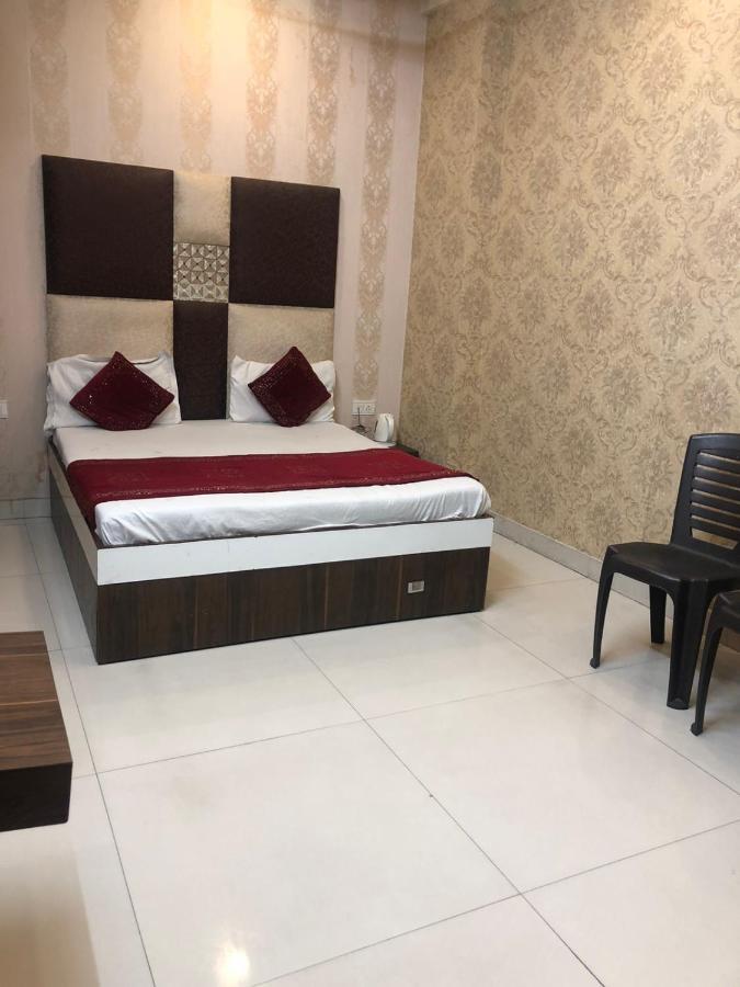 Hotel Robin Inn Amritsar Exterior foto